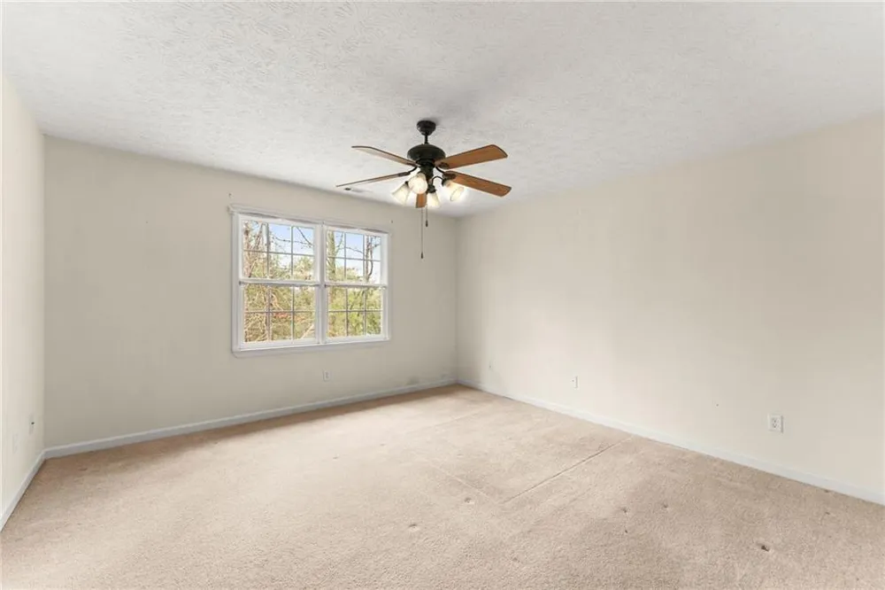 337 Claystone Walk Cleveland, GA 30528