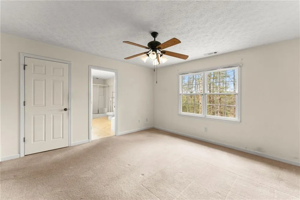 337 Claystone Walk Cleveland, GA 30528