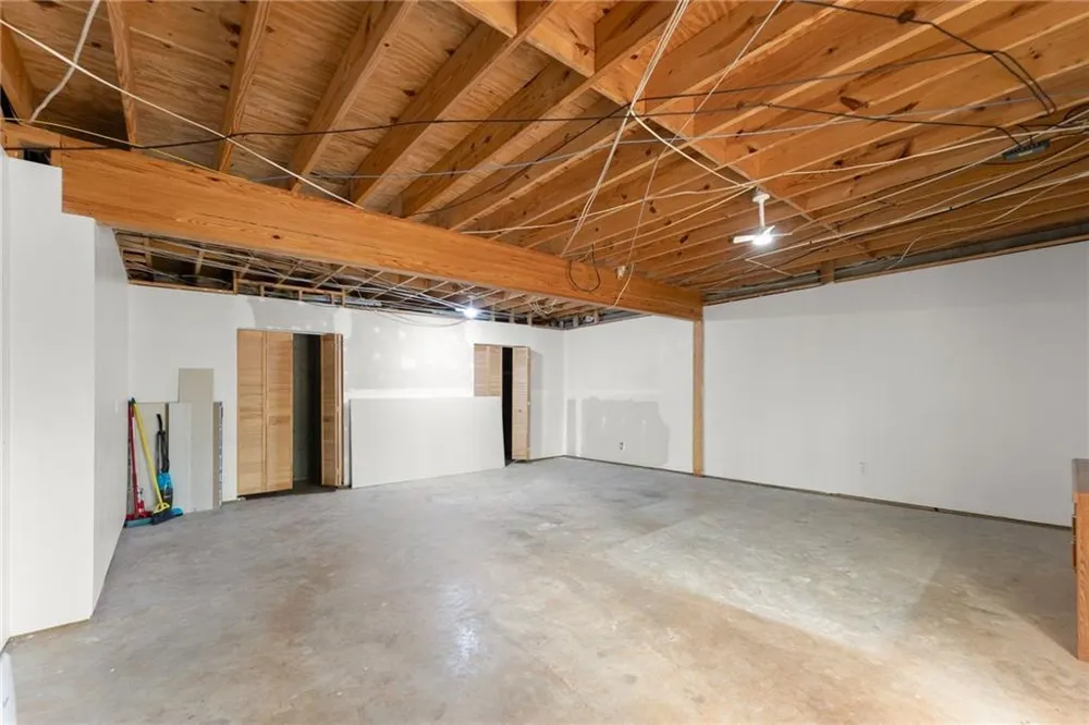 337 Claystone Walk Cleveland, GA 30528