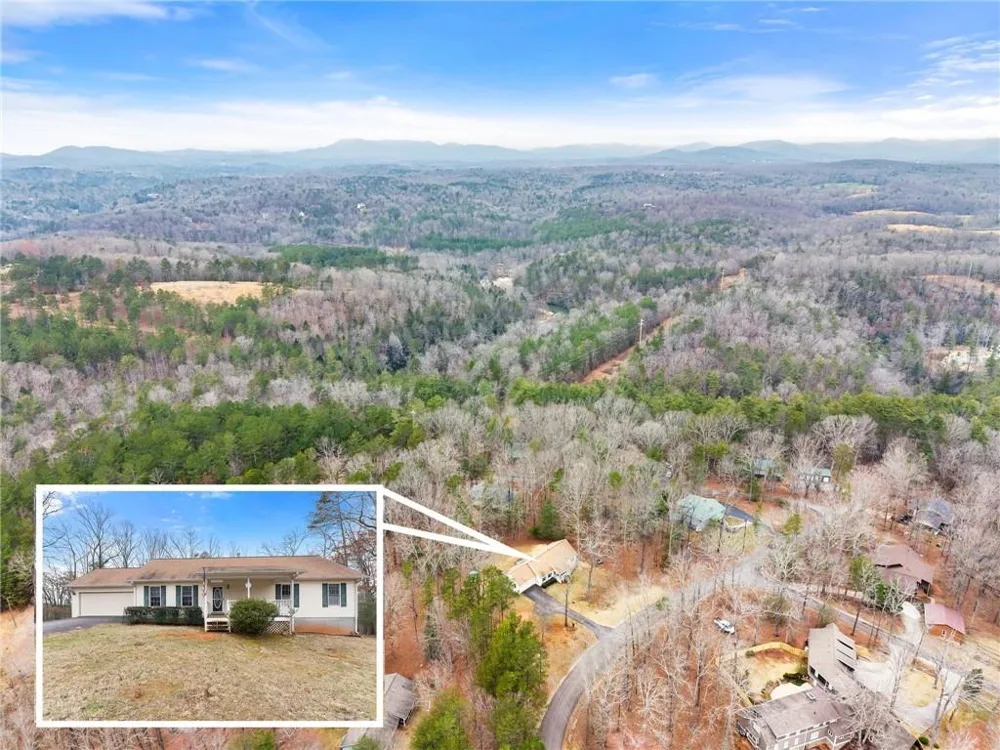 337 Claystone Walk Cleveland, GA 30528