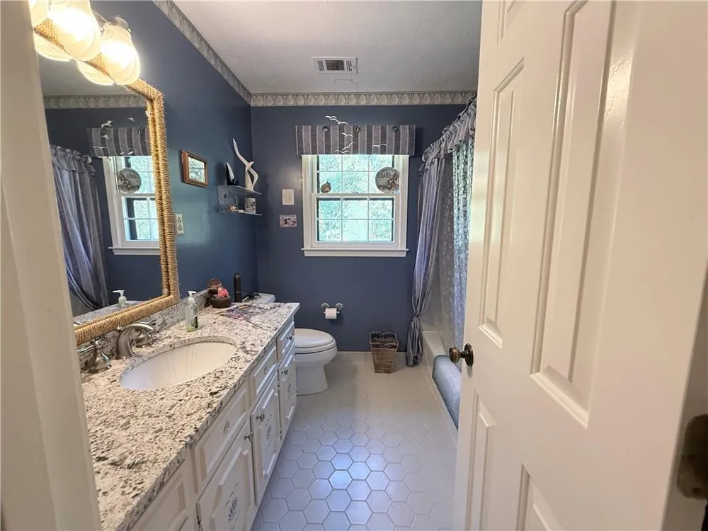 1393 Crooked Tree Court SW Lilburn, GA 30047