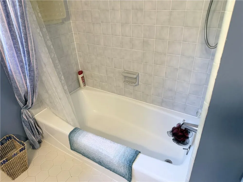 1393 Crooked Tree Court SW Lilburn, GA 30047