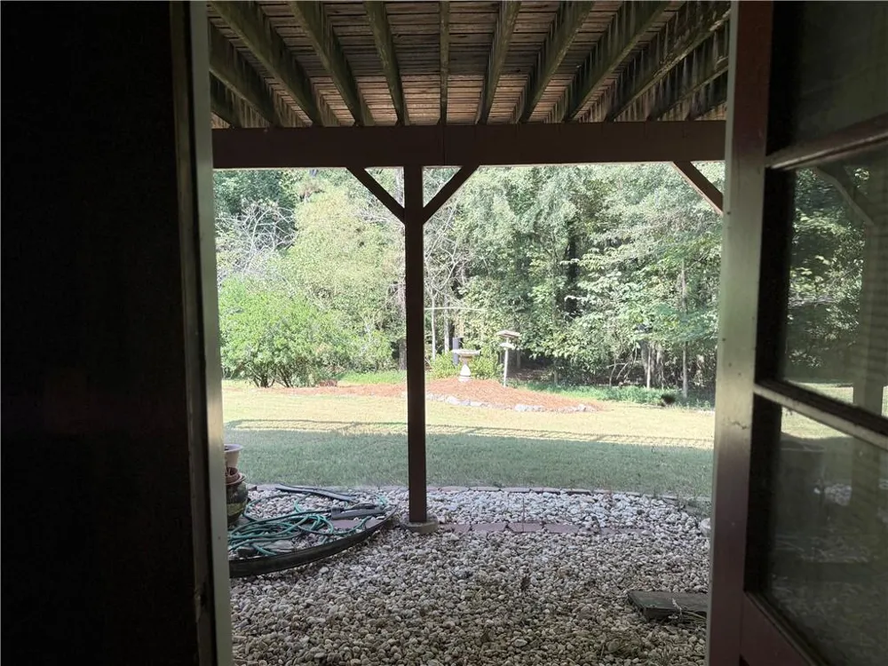 1393 Crooked Tree Court SW Lilburn, GA 30047
