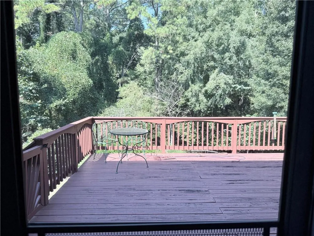 1393 Crooked Tree Court SW Lilburn, GA 30047