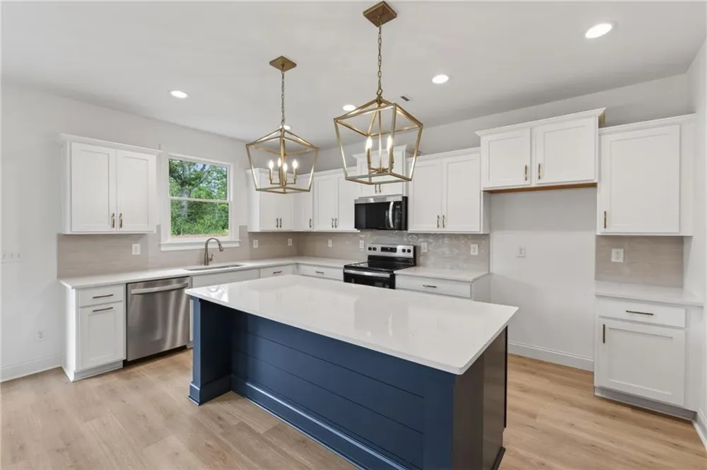12 CORETTA COURT Winder, GA 30680