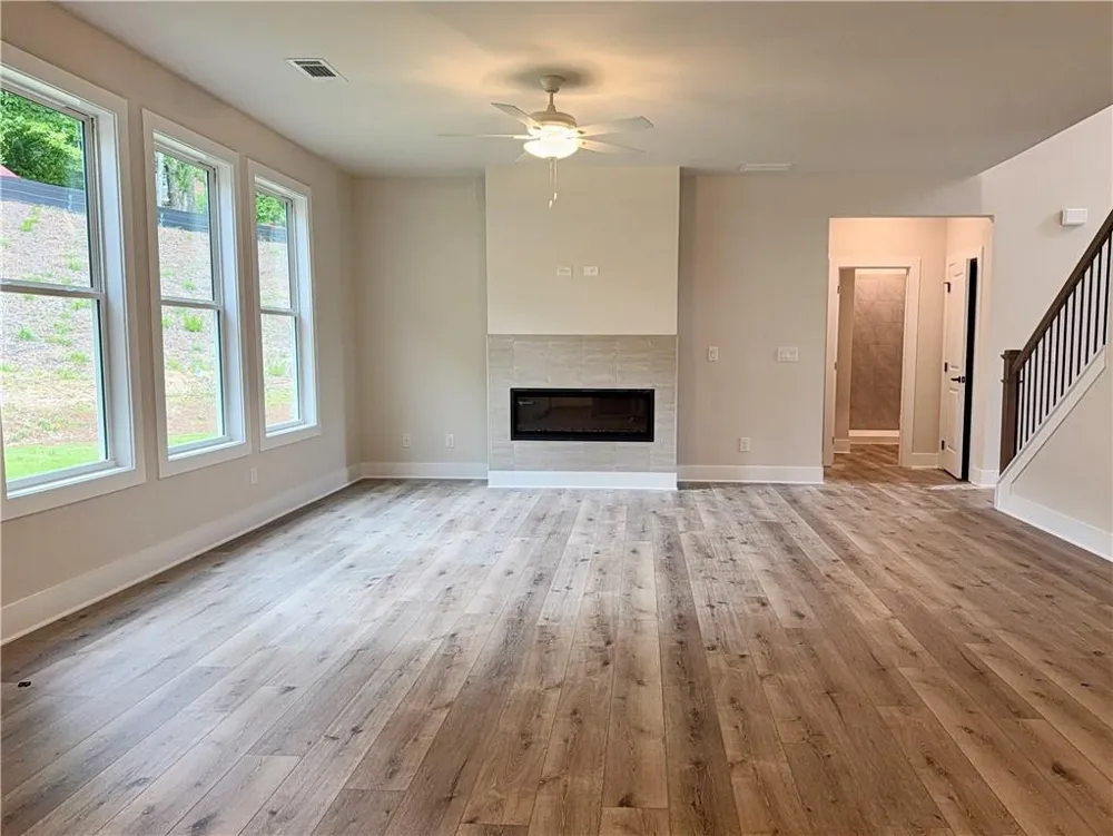 4310 Shirebrook Trail Hoschton, GA 30548