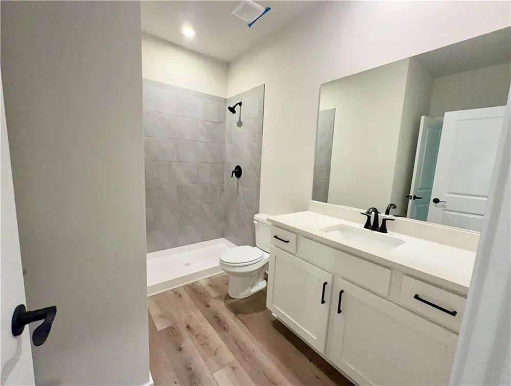 4310 Shirebrook Trail Hoschton, GA 30548