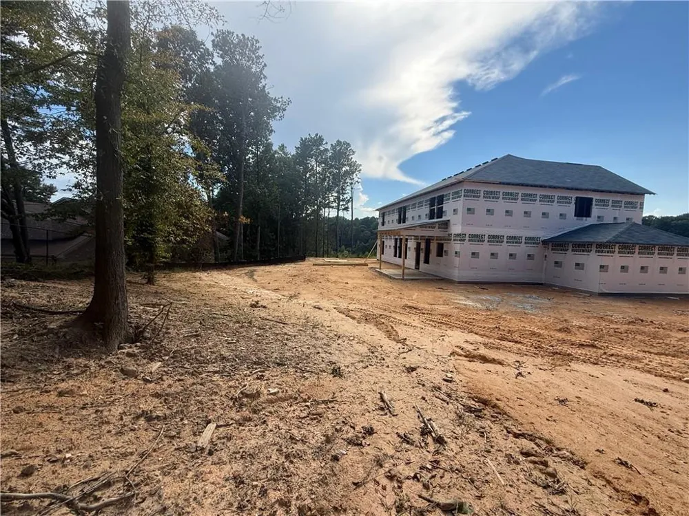 4310 Shirebrook Trail Hoschton, GA 30548