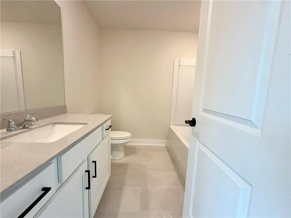 4310 Shirebrook Trail Hoschton, GA 30548