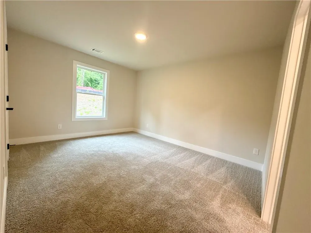 4310 Shirebrook Trail Hoschton, GA 30548