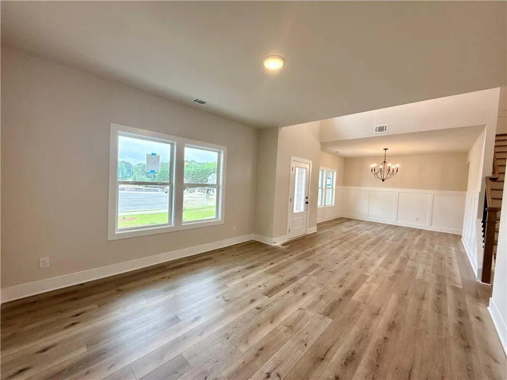 4310 Shirebrook Trail Hoschton, GA 30548