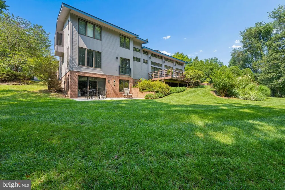 17026 BARN RIDGE DRIVE Silver Spring, MD 20906