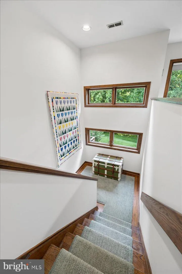 17026 BARN RIDGE DRIVE Silver Spring, MD 20906