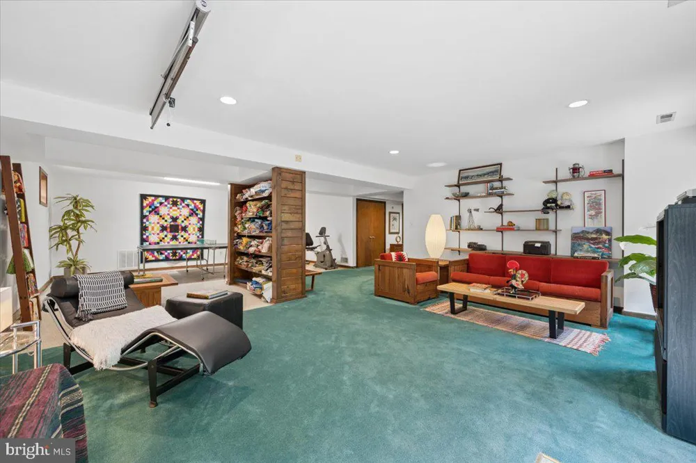 17026 BARN RIDGE DRIVE Silver Spring, MD 20906
