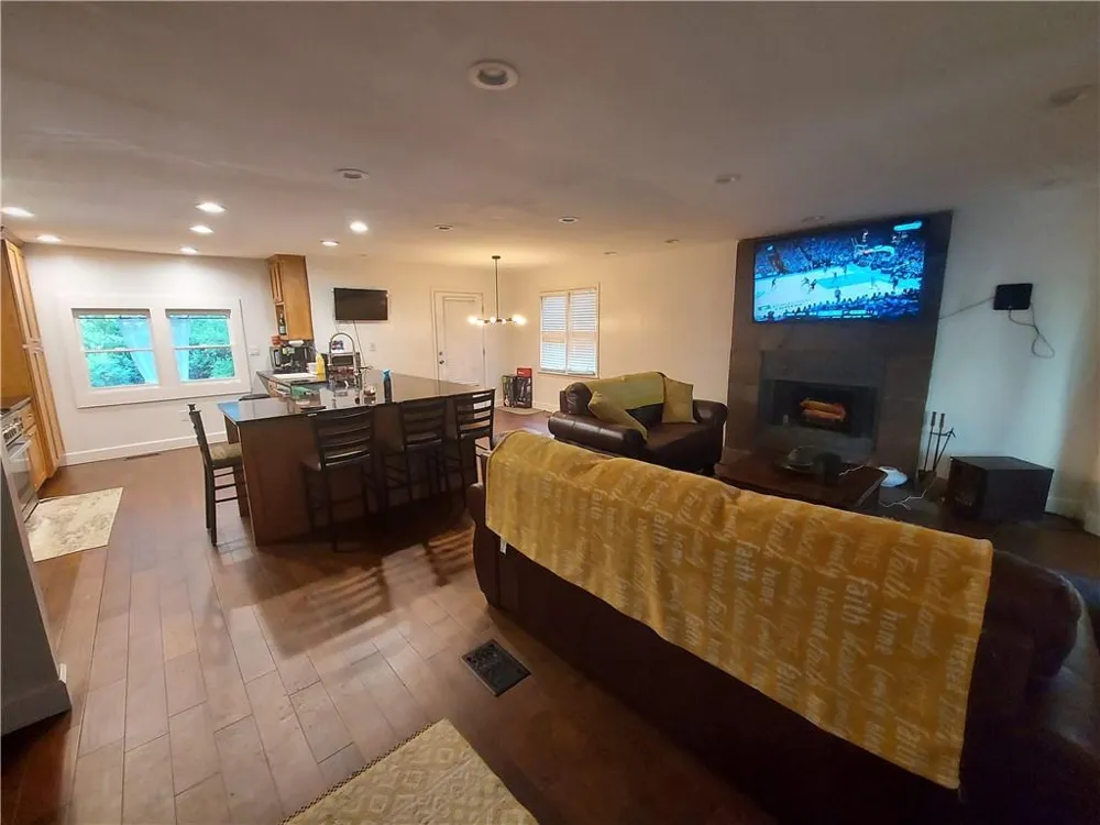 2401 Chauncey Lane SW Marietta, GA 30064