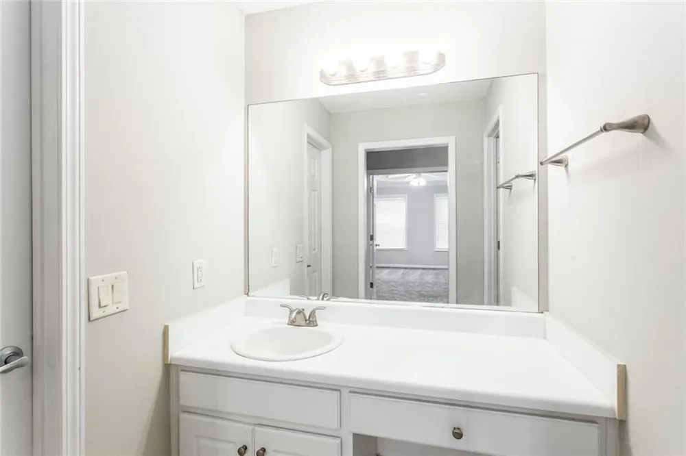 3170 Glenloch Place Lawrenceville, GA 30044