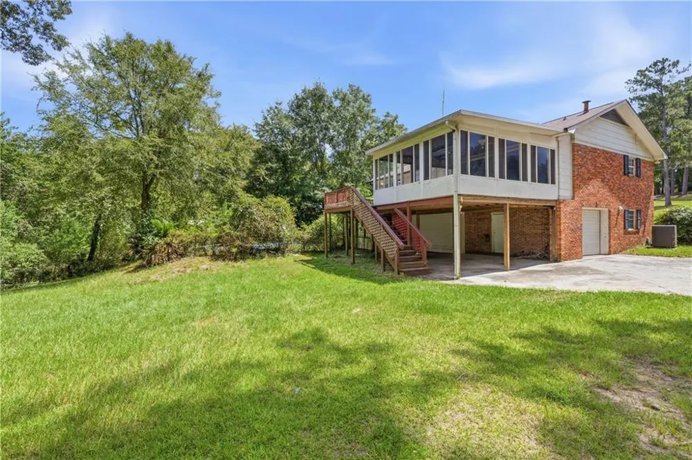 1920 Long Ridge Drive Macon, GA 31211