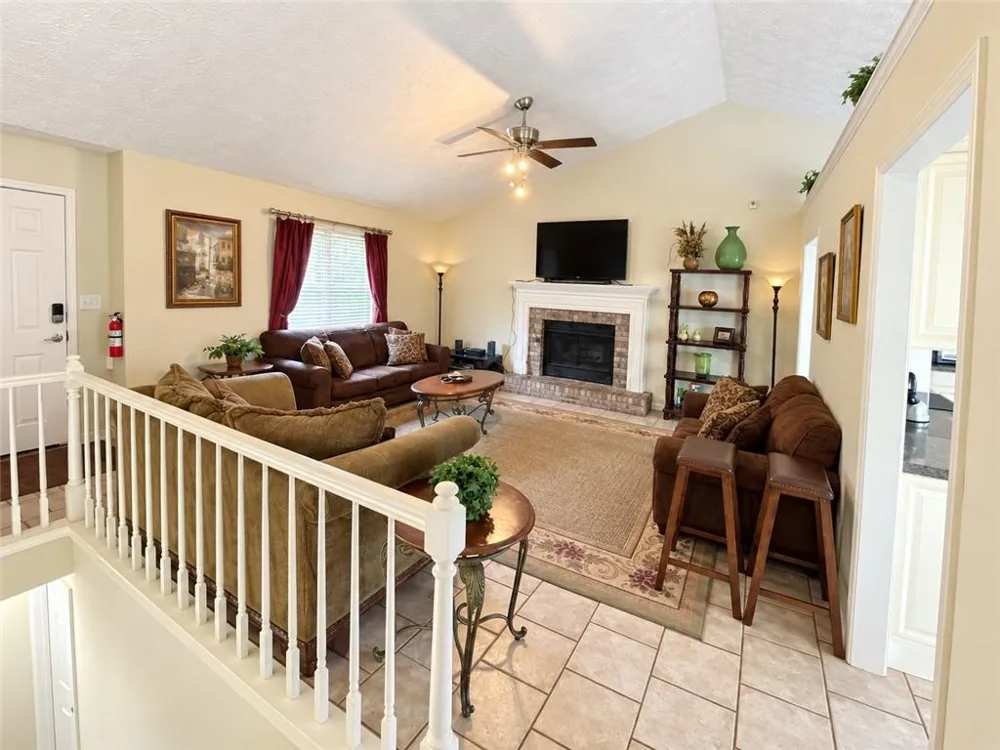 1204 Towne Harbor Court Woodstock, GA 30189
