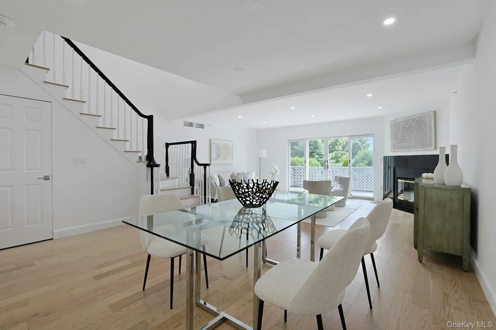 100 Brook Hills Circle #28B White Plains, NY 10605