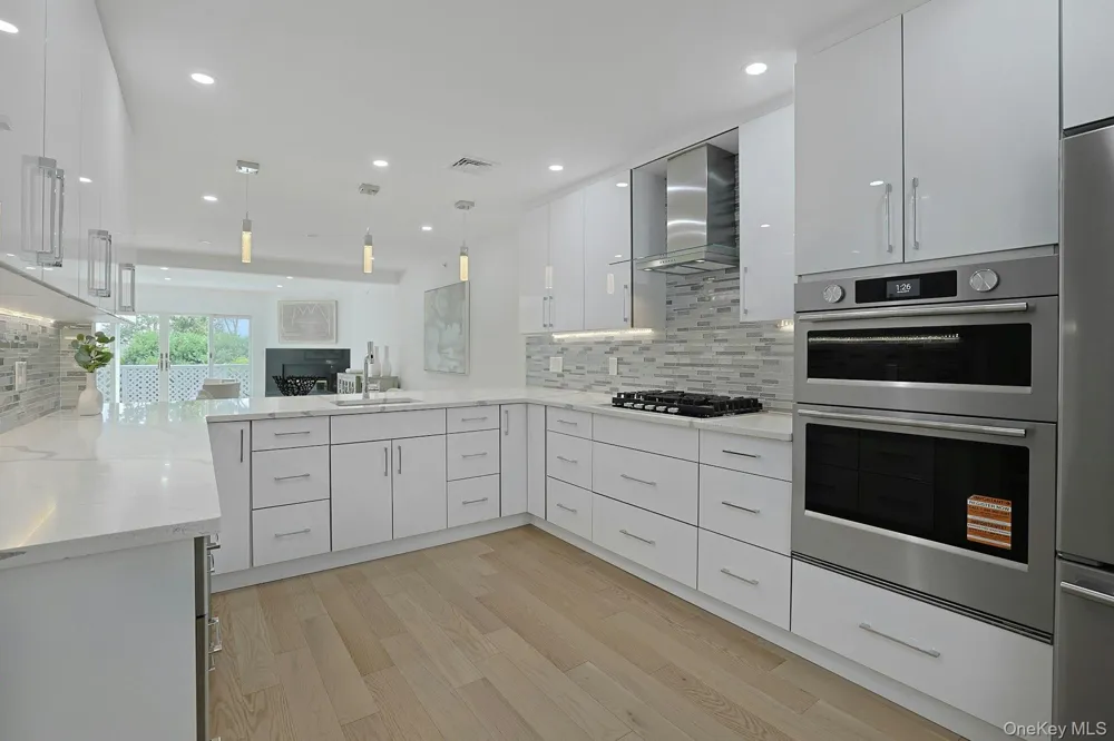 100 Brook Hills Circle #28B White Plains, NY 10605