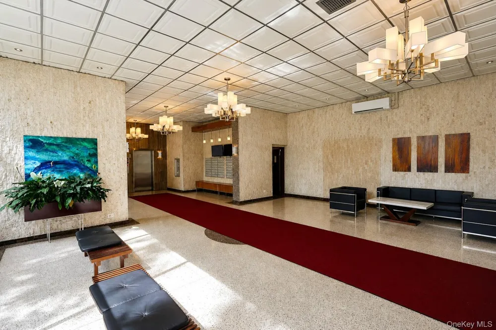150-38 Union Turnpike #8D Flushing, NY 11367