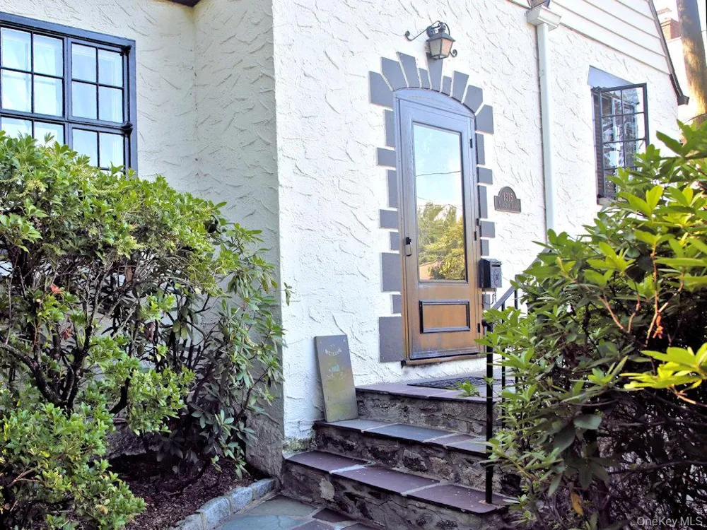 1315 Langdon Lane Mamaroneck, NY 10543
