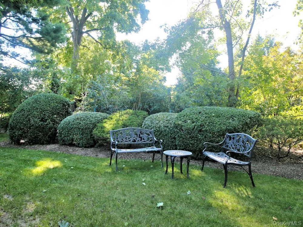 1315 Langdon Lane Mamaroneck, NY 10543