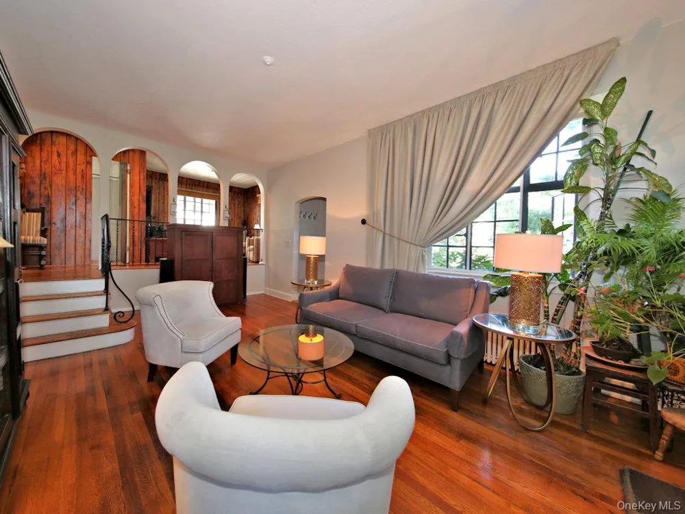 1315 Langdon Lane Mamaroneck, NY 10543