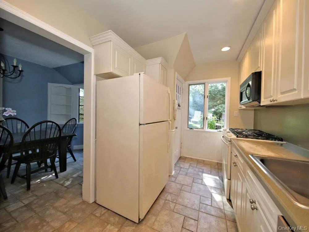 1315 Langdon Lane Mamaroneck, NY 10543