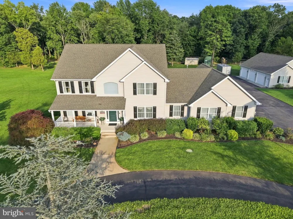 646 ALBERTSON ROAD Winslow, NJ 08095