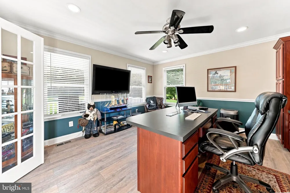 646 ALBERTSON ROAD Winslow, NJ 08095
