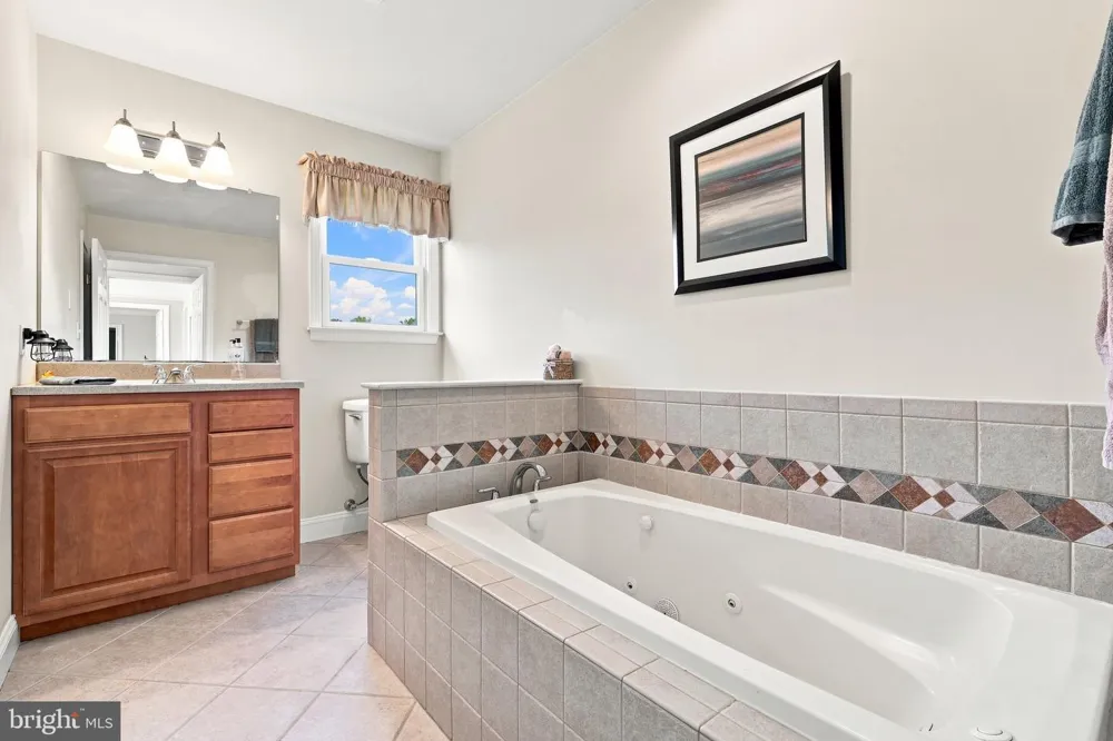 646 ALBERTSON ROAD Winslow, NJ 08095