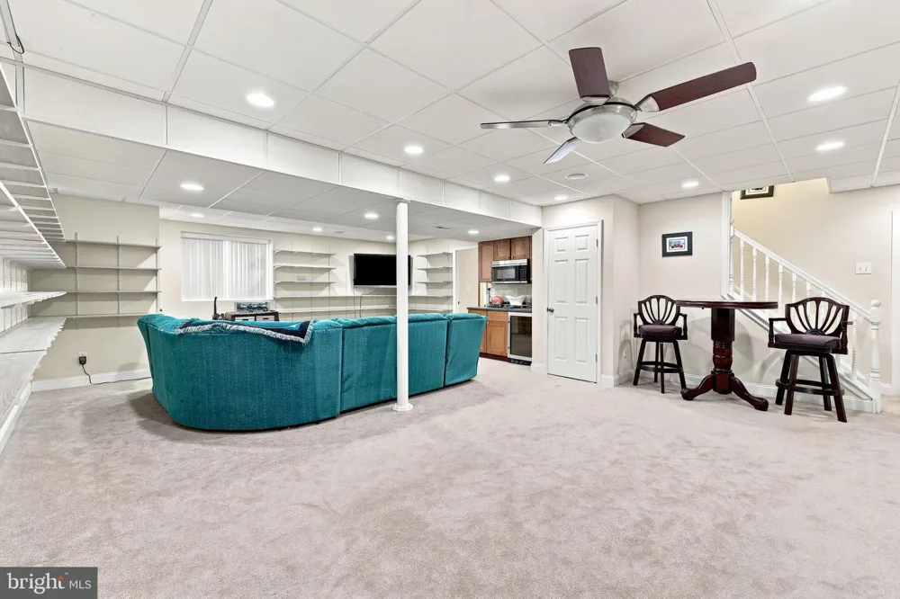 646 ALBERTSON ROAD Winslow, NJ 08095