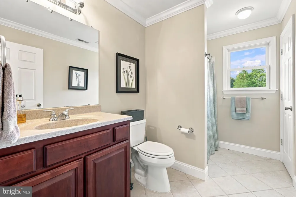 646 ALBERTSON ROAD Winslow, NJ 08095