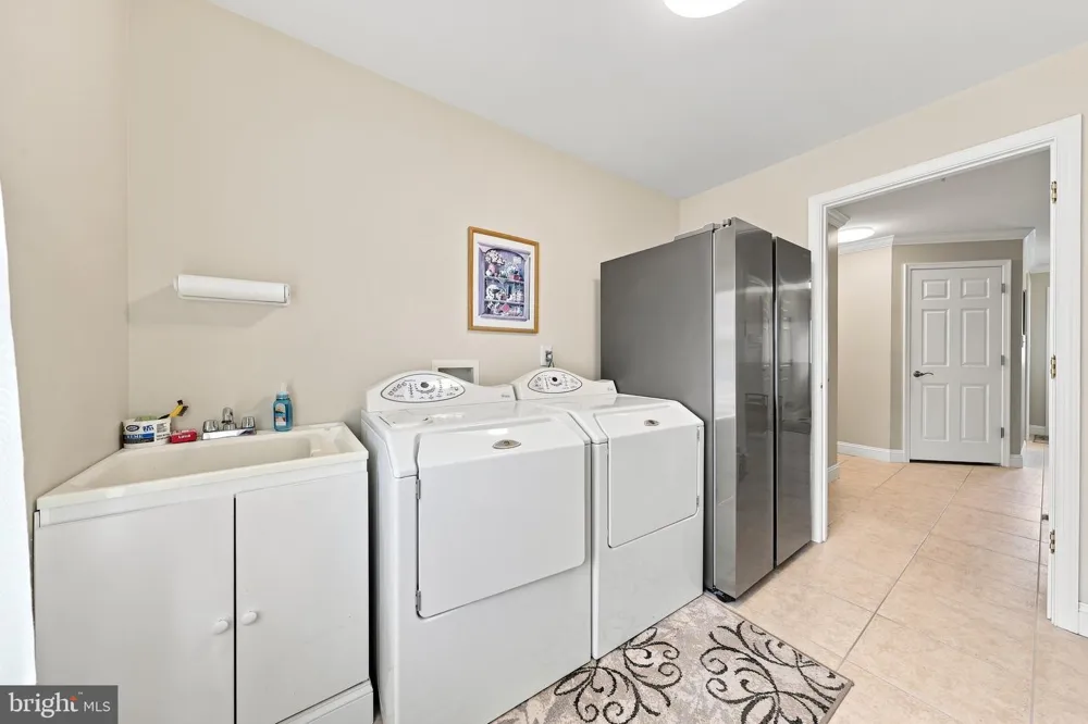 646 ALBERTSON ROAD Winslow, NJ 08095