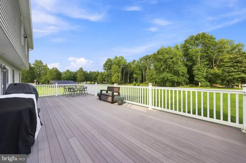646 ALBERTSON ROAD Winslow, NJ 08095