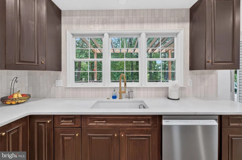 1207 ASQUITHPINES PLACE Arnold, MD 21012