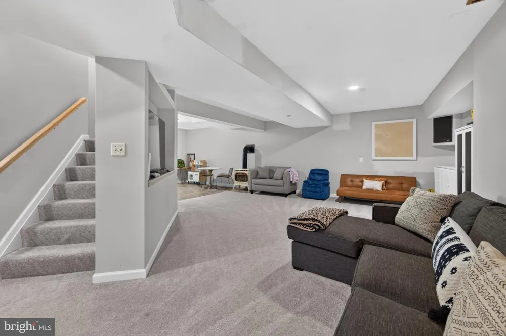 1207 ASQUITHPINES PLACE Arnold, MD 21012