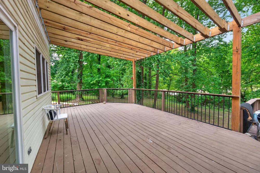 1207 ASQUITHPINES PLACE Arnold, MD 21012