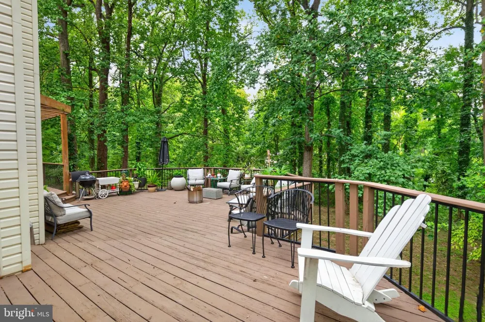 1207 ASQUITHPINES PLACE Arnold, MD 21012