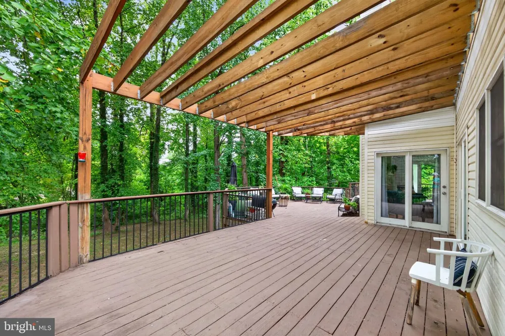1207 ASQUITHPINES PLACE Arnold, MD 21012