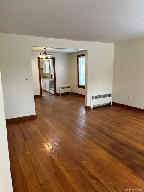 27 Washington Avenue Sloatsburg, NY 10974