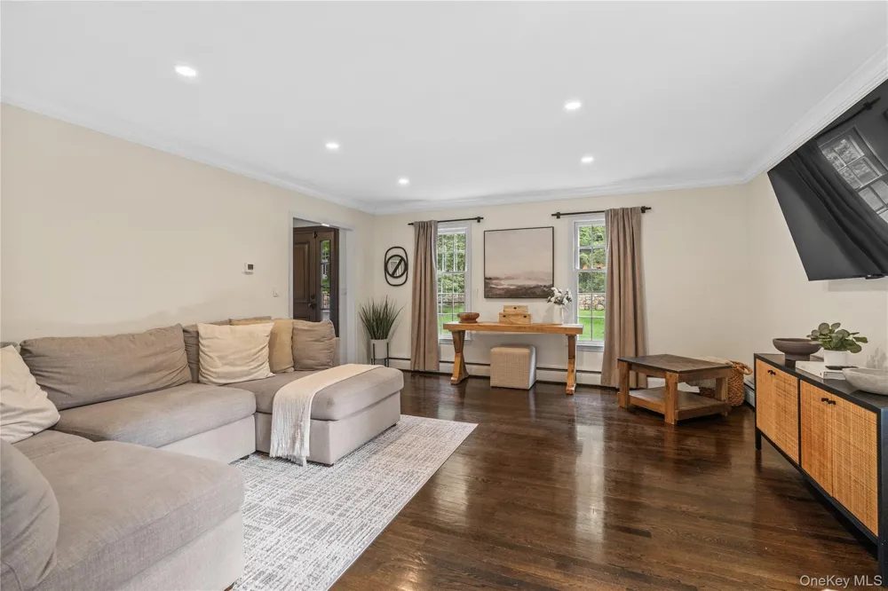 406 Bedford Road Chappaqua, NY 10514