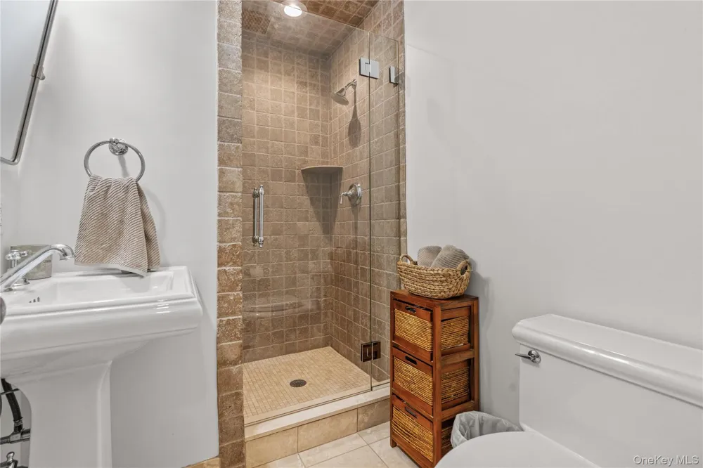 406 Bedford Road Chappaqua, NY 10514
