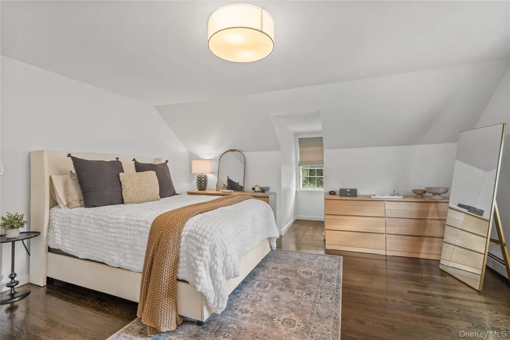 406 Bedford Road Chappaqua, NY 10514
