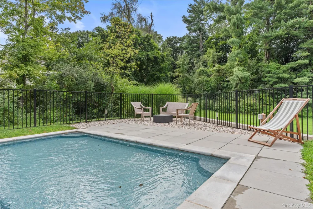 406 Bedford Road Chappaqua, NY 10514