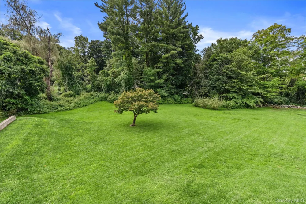 406 Bedford Road Chappaqua, NY 10514