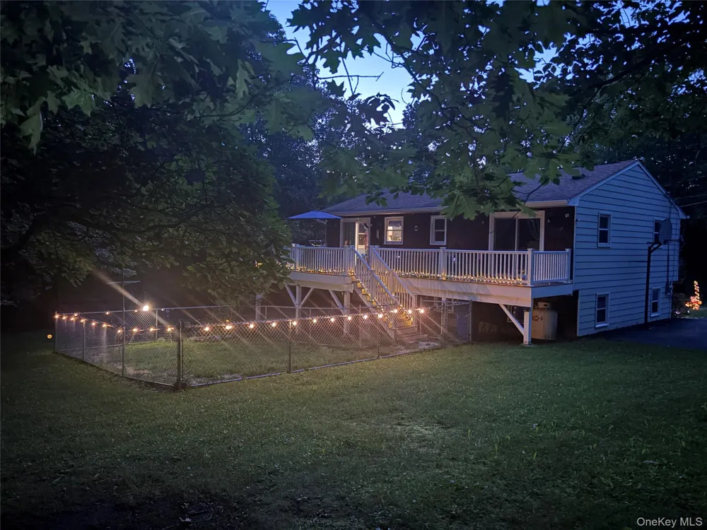 1 Walnut Trail W Wurtsboro, NY 12790