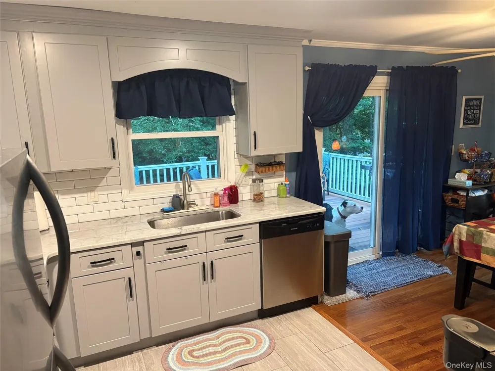 1 Walnut Trail W Wurtsboro, NY 12790