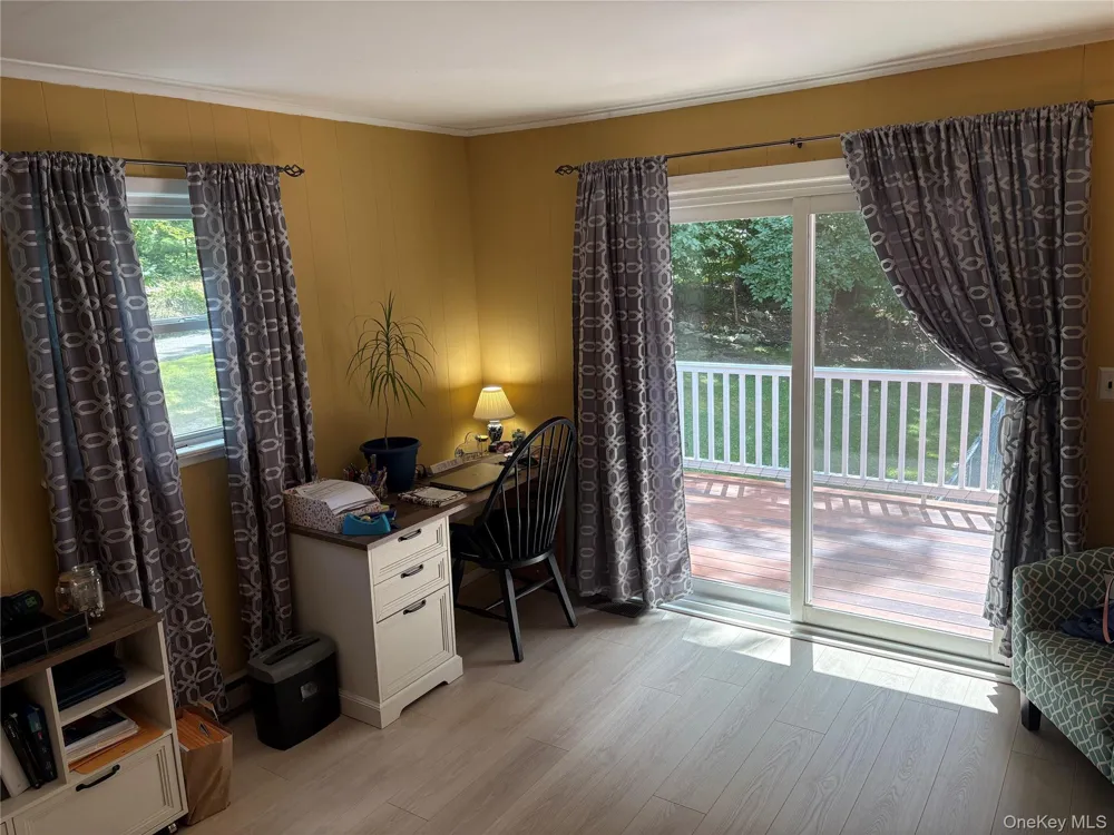 1 Walnut Trail W Wurtsboro, NY 12790